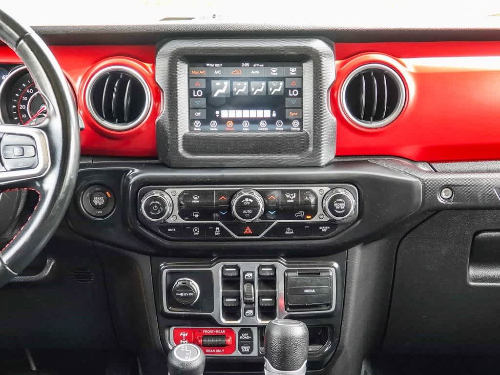Thumbnail: 2021 Jeep Wrangler - 12