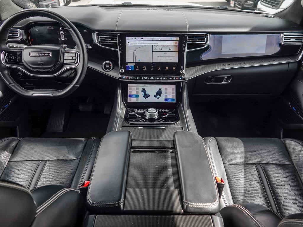 Thumbnail: 2024 Jeep Grand Wagoneer L - 11