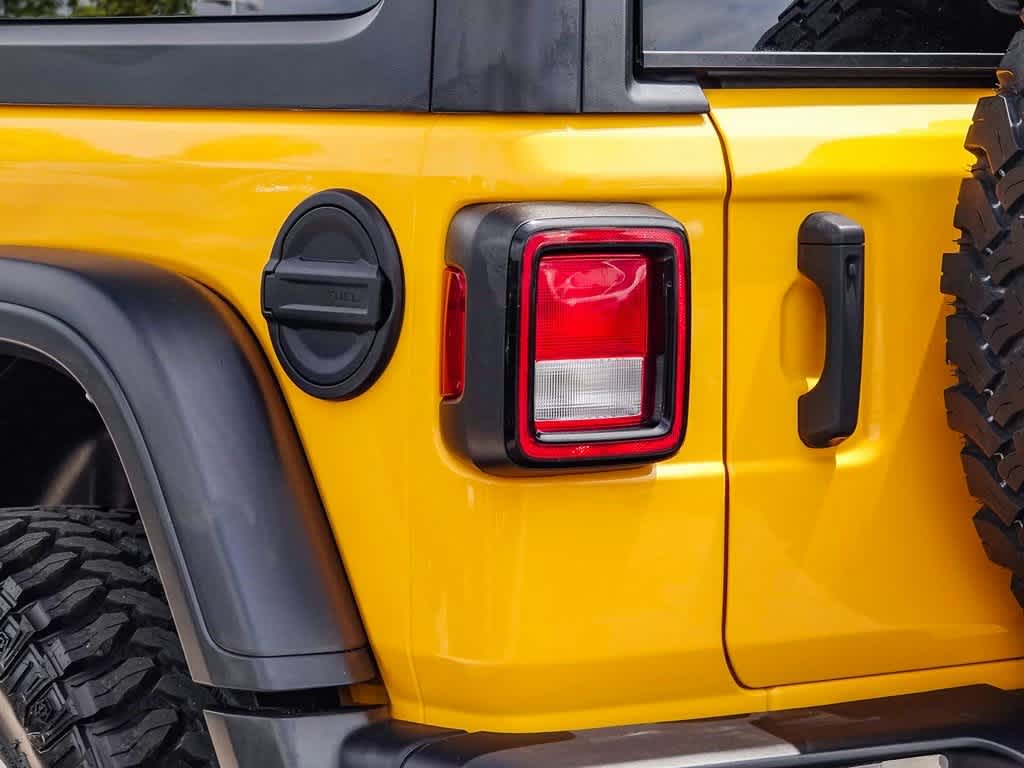 Thumbnail: 2021 Jeep Wrangler - 7