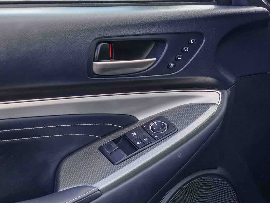 Thumbnail: 2017 Lexus RC - 19