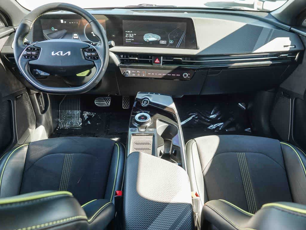 Thumbnail: 2023 Kia EV6 - 11