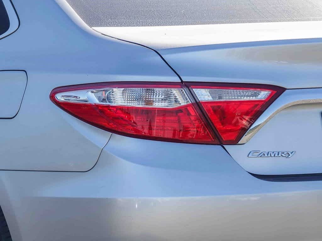 Thumbnail: 2017 Toyota Camry - 7