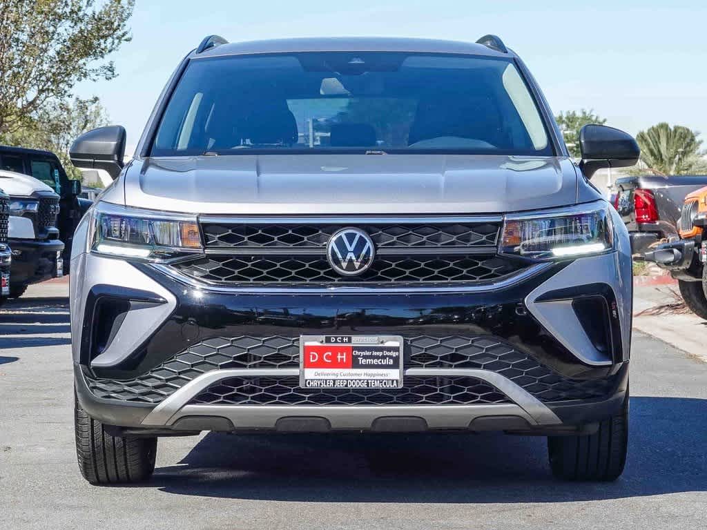 Thumbnail: 2022 Volkswagen Taos - 2