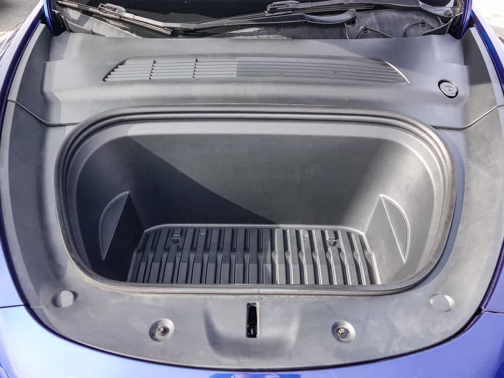 Thumbnail: 2021 Tesla Model Y - 26