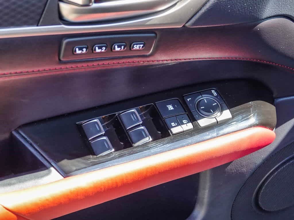 Thumbnail: 2017 Lexus GS - 19