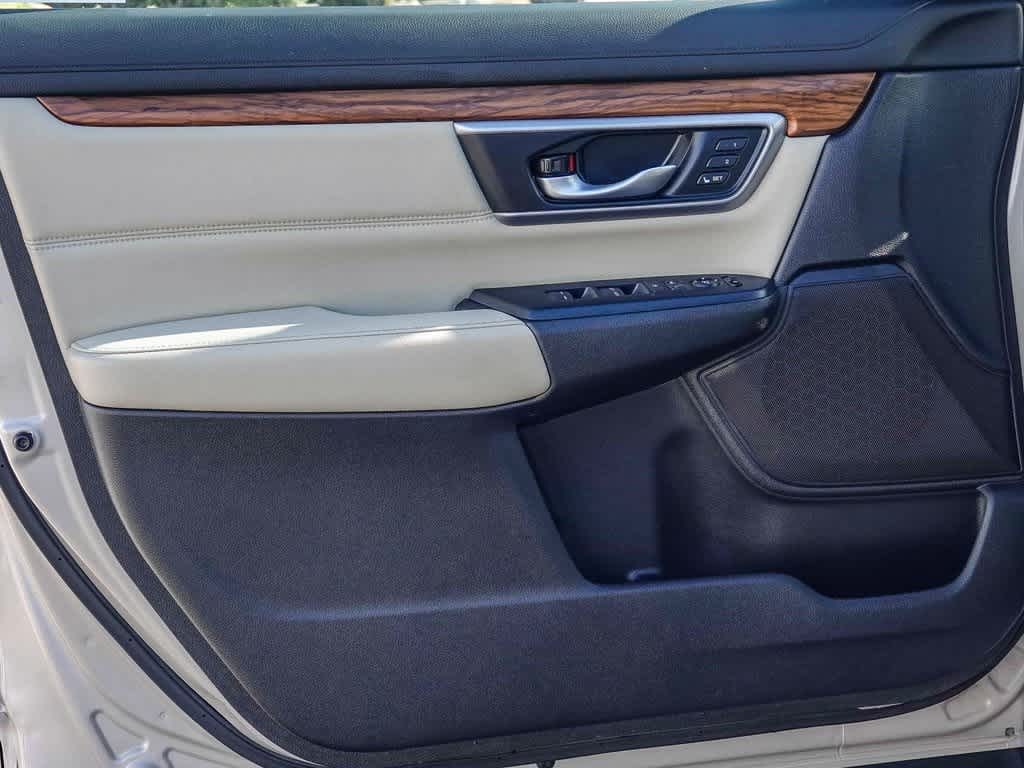 Thumbnail: 2018 Honda CR-V - 17