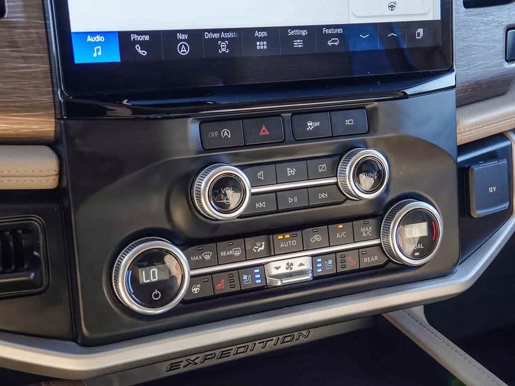 Thumbnail: 2024 Ford Expedition - 21