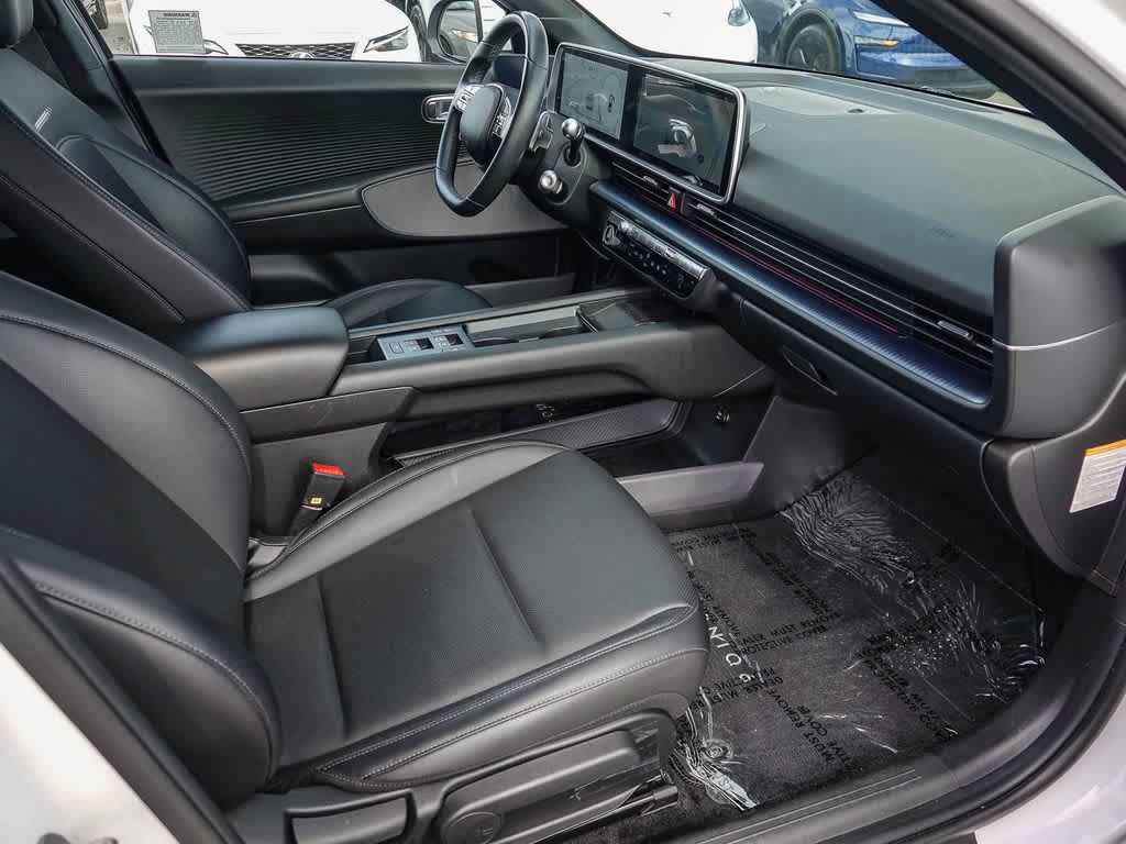 Thumbnail: 2024 Hyundai Ioniq 6 - 13