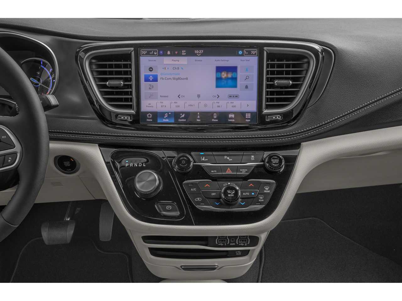 Thumbnail: 2024 Chrysler Pacifica - 7