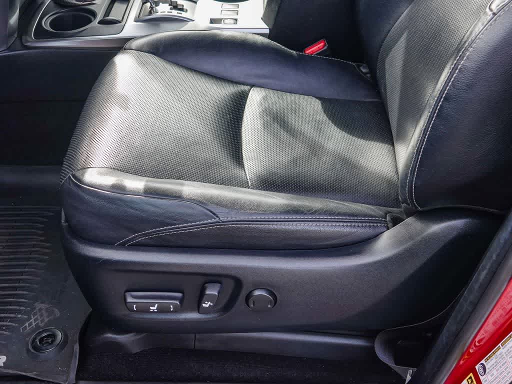 Thumbnail: 2018 Toyota 4Runner - 19