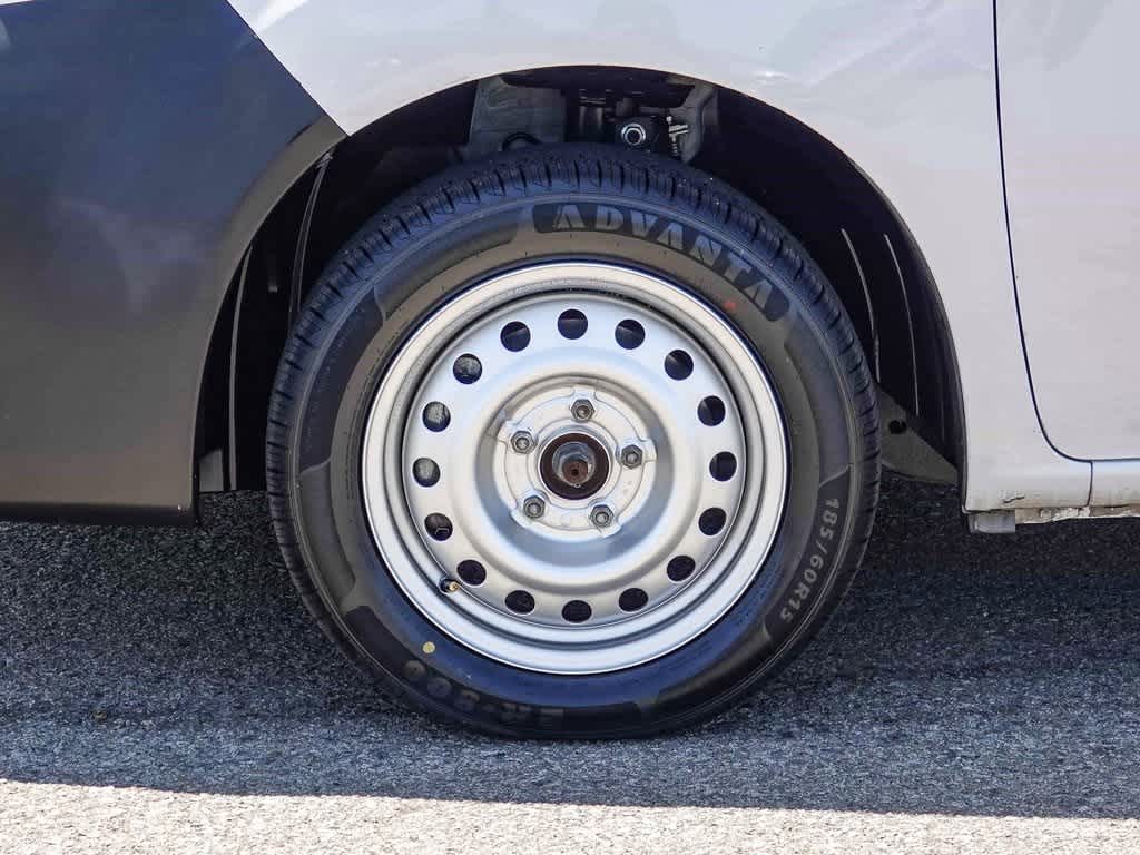 2019 Nissan NV200 S 10