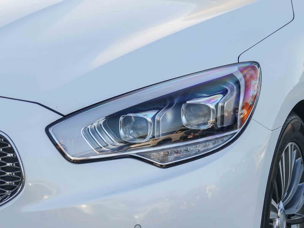 Thumbnail: 2017 Kia K900 - 7