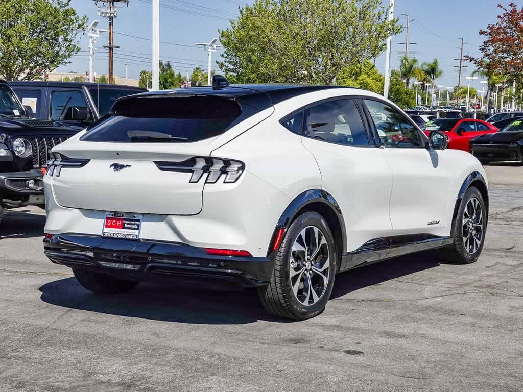 Thumbnail: 2021 Ford Mustang Mach-E - 4