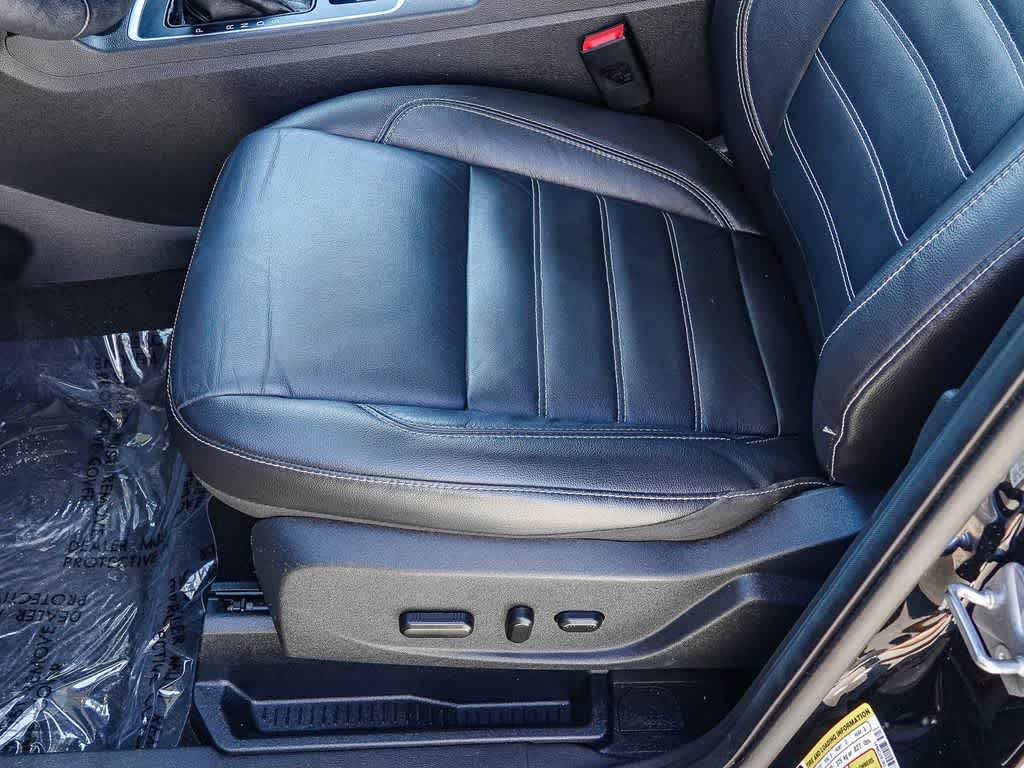 Thumbnail: 2018 Ford Escape - 20