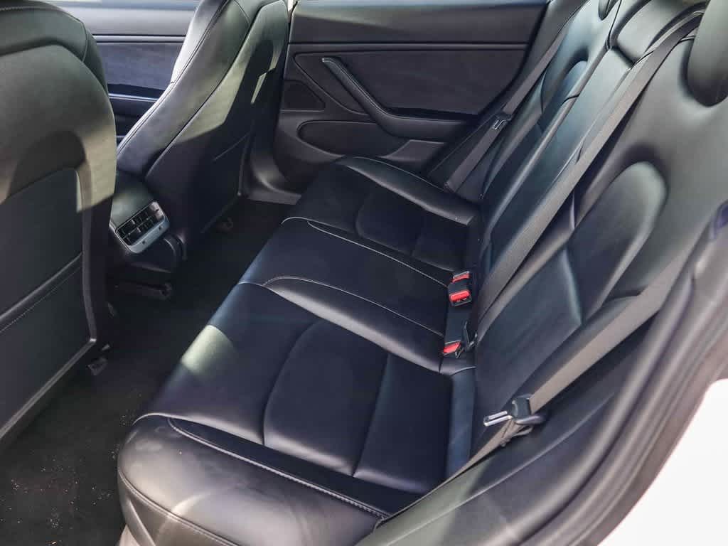 Thumbnail: 2018 Tesla Model 3 - 16