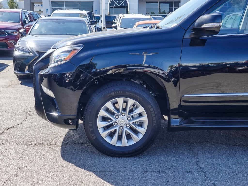 Thumbnail: 2017 Lexus GX - 8