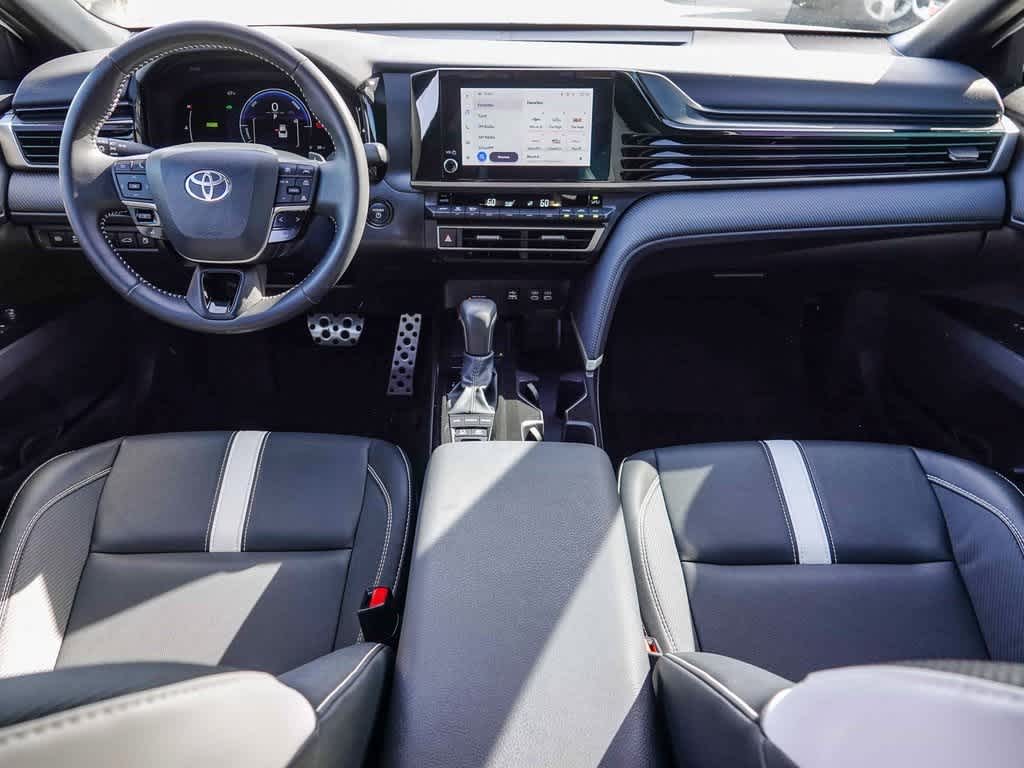 Thumbnail: 2025 Toyota Camry - 11