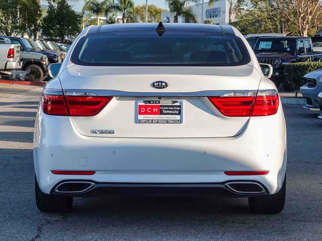 Thumbnail: 2017 Kia K900 - 4