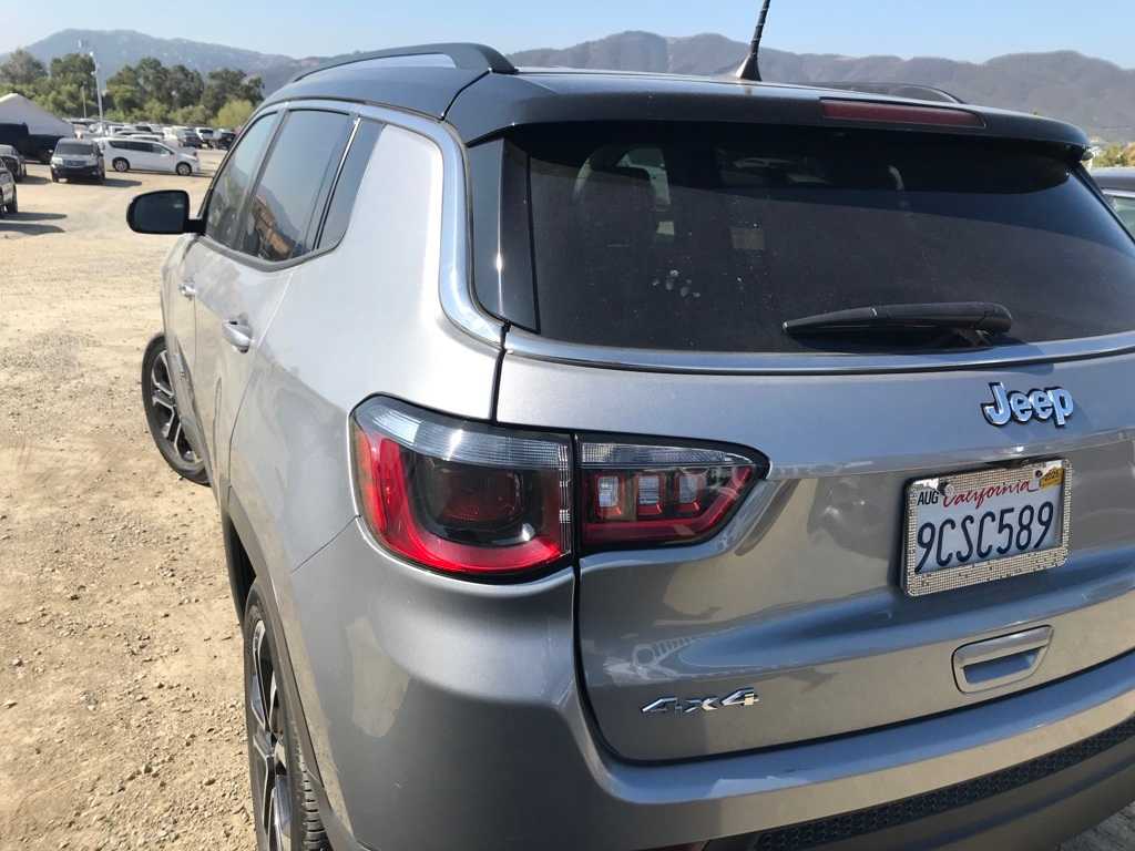 Thumbnail: 2022 Jeep Compass - 8