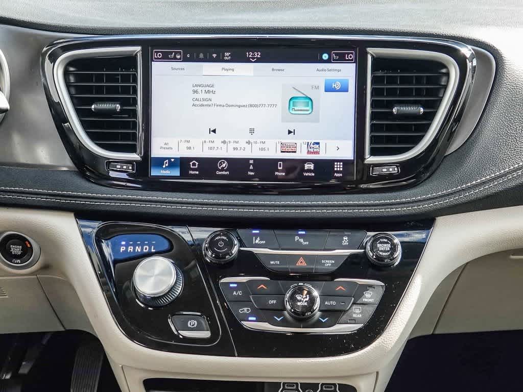 Thumbnail: 2024 Chrysler Pacifica - 12