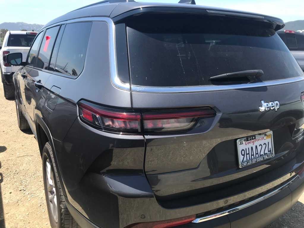 2023 Jeep Grand Cherokee L Laredo 7
