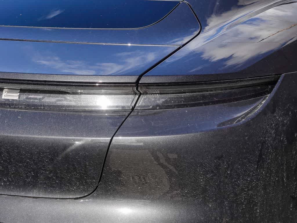 Thumbnail: 2020 Porsche Taycan - 13