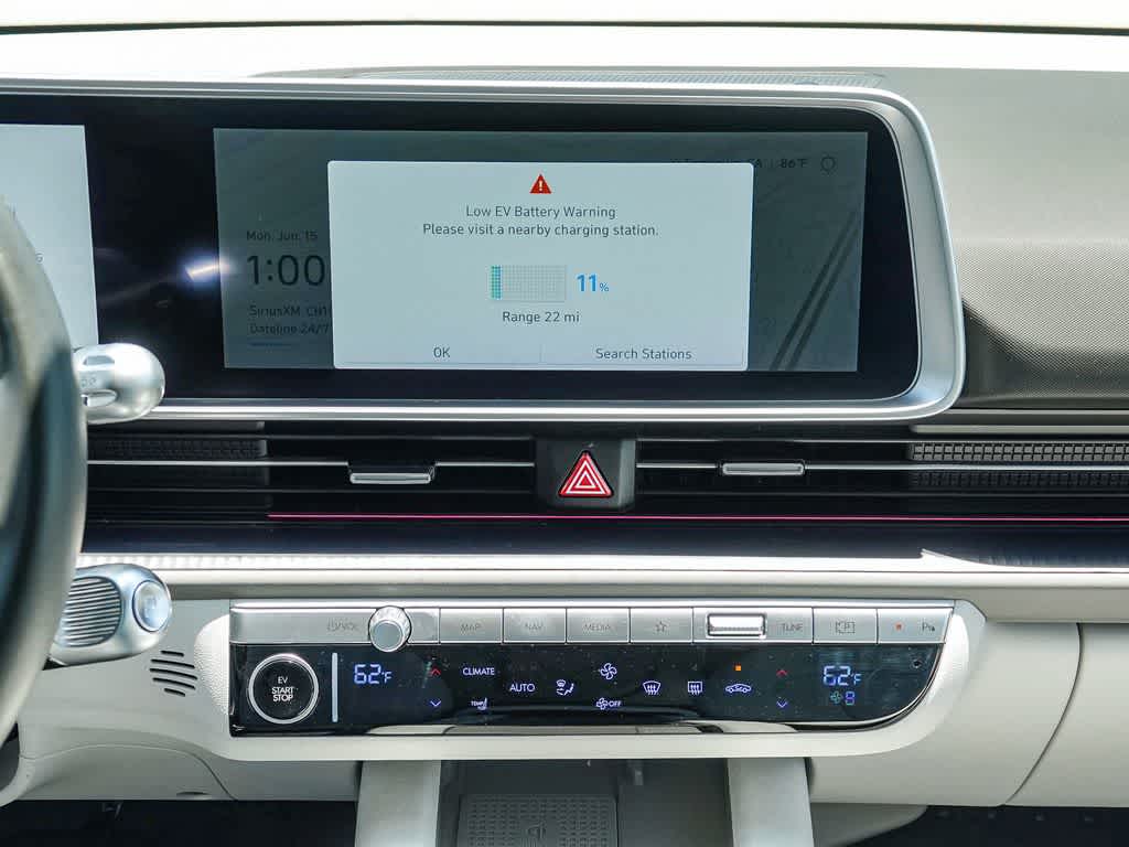 Thumbnail: 2023 Hyundai Ioniq 6 - 12