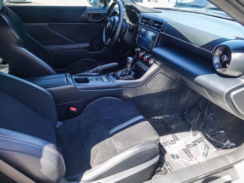 Thumbnail: 2024 Toyota GR86 - 14