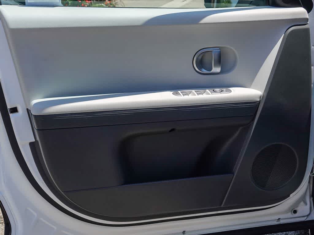 Thumbnail: 2024 Hyundai Ioniq 5 - 19