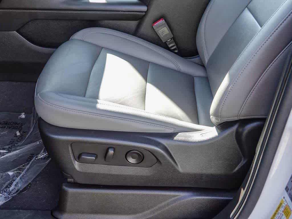 Thumbnail: 2022 Chevrolet Tahoe - 20