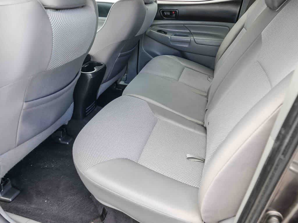 Thumbnail: 2013 Toyota Tacoma - 19