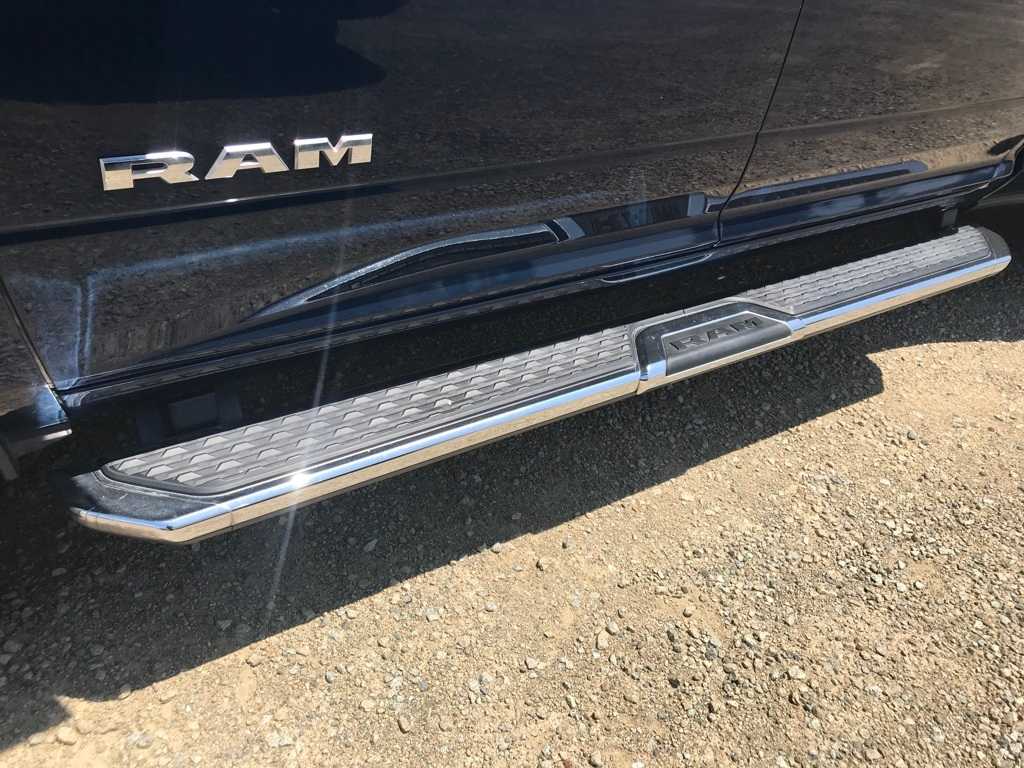 2022 RAM 3500 Tradesman 12