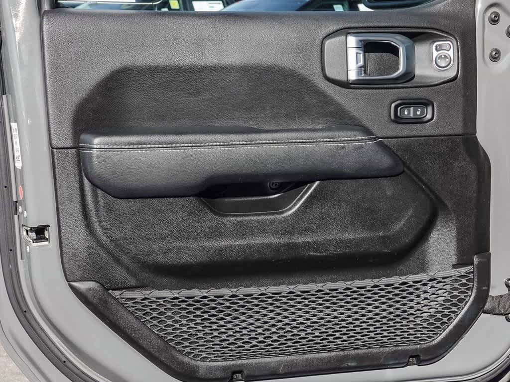 Thumbnail: 2023 Jeep Wrangler - 19