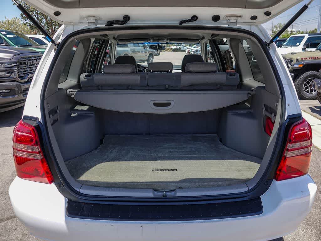 Thumbnail: 2003 Toyota Highlander - 25