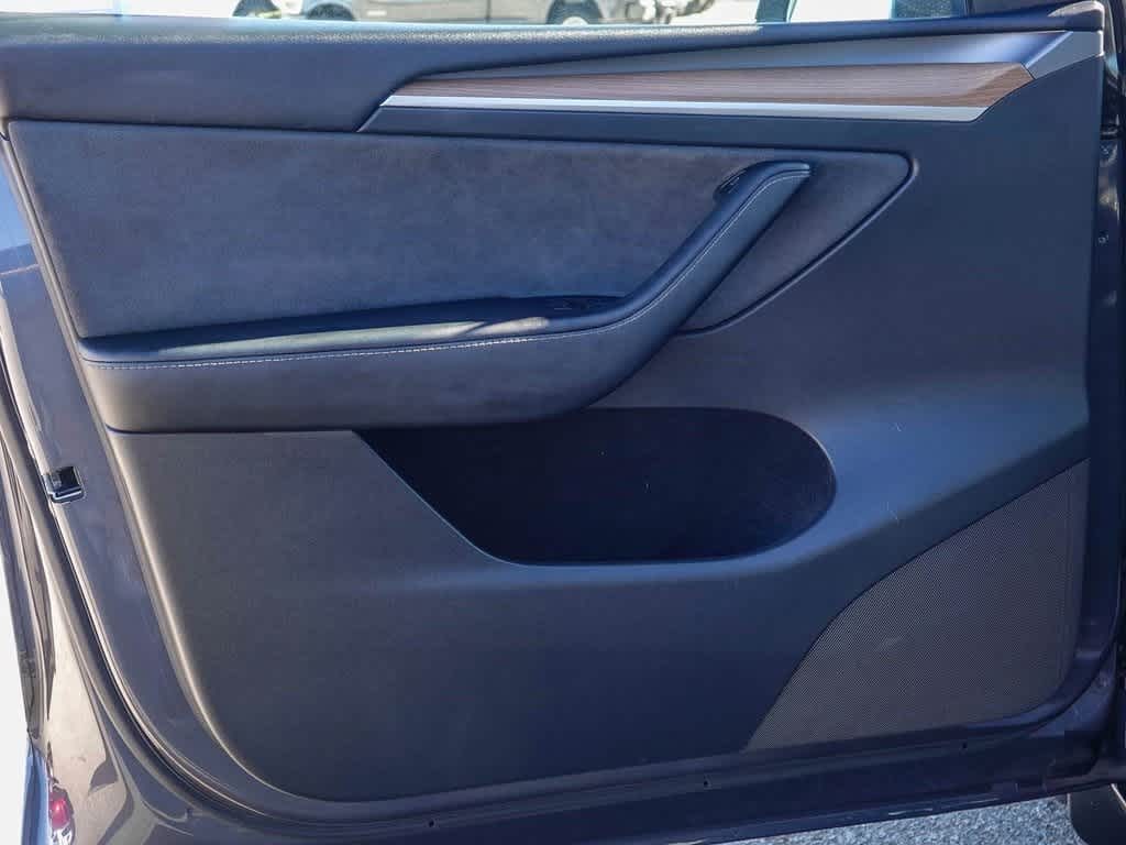 Thumbnail: 2023 Tesla Model Y - 18