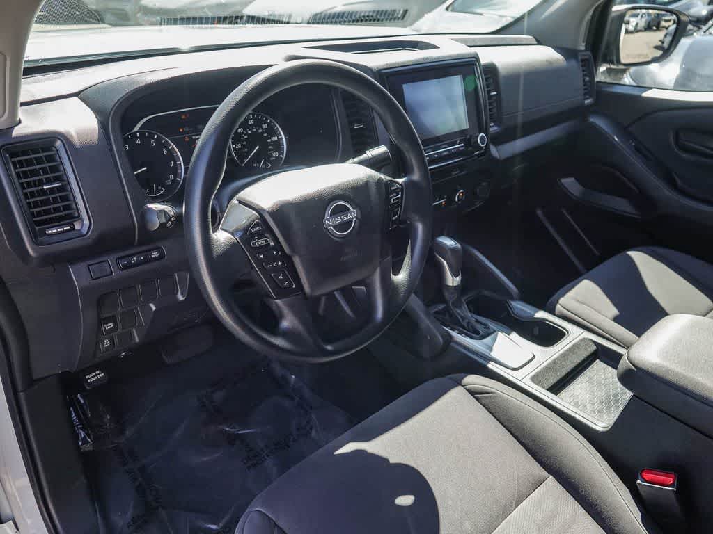 Thumbnail: 2023 Nissan Frontier - 11