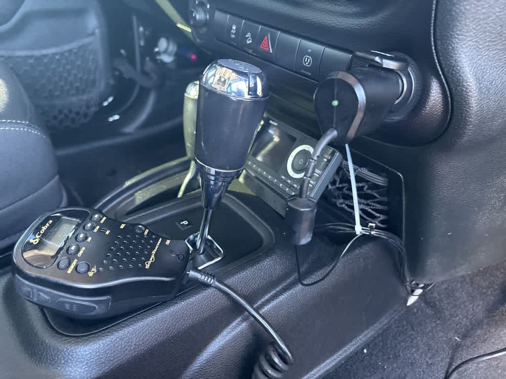 Thumbnail: 2015 Jeep Wrangler - 6