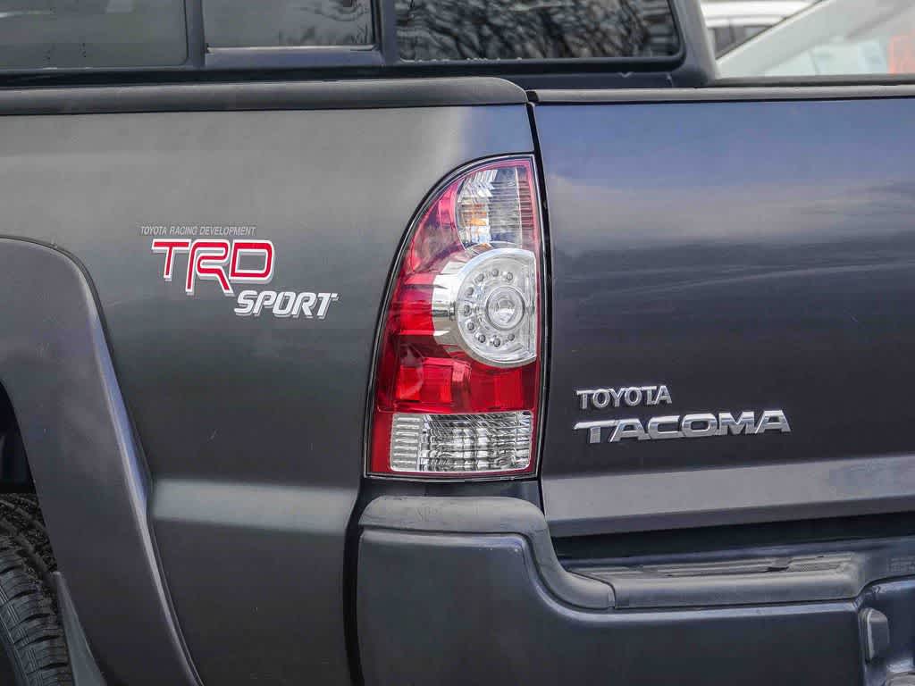 Thumbnail: 2013 Toyota Tacoma - 7