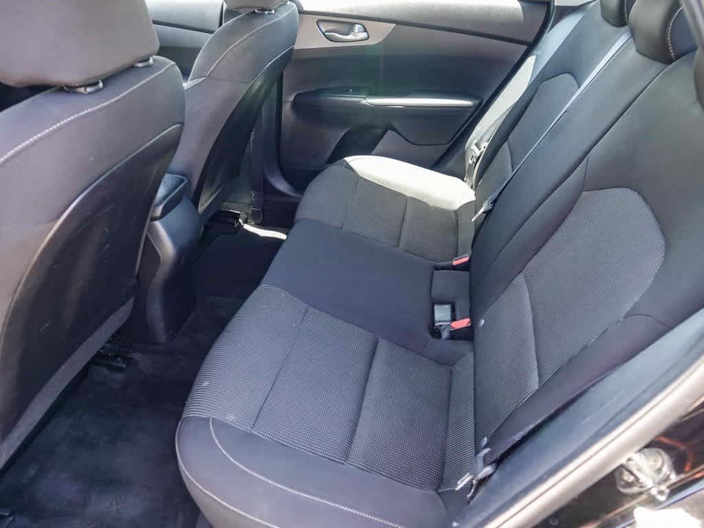 Thumbnail: 2020 Kia Forte - 19