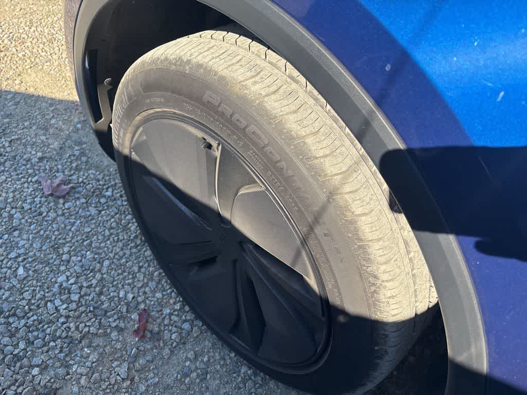 Thumbnail: 2026 Tesla Model Y - 15