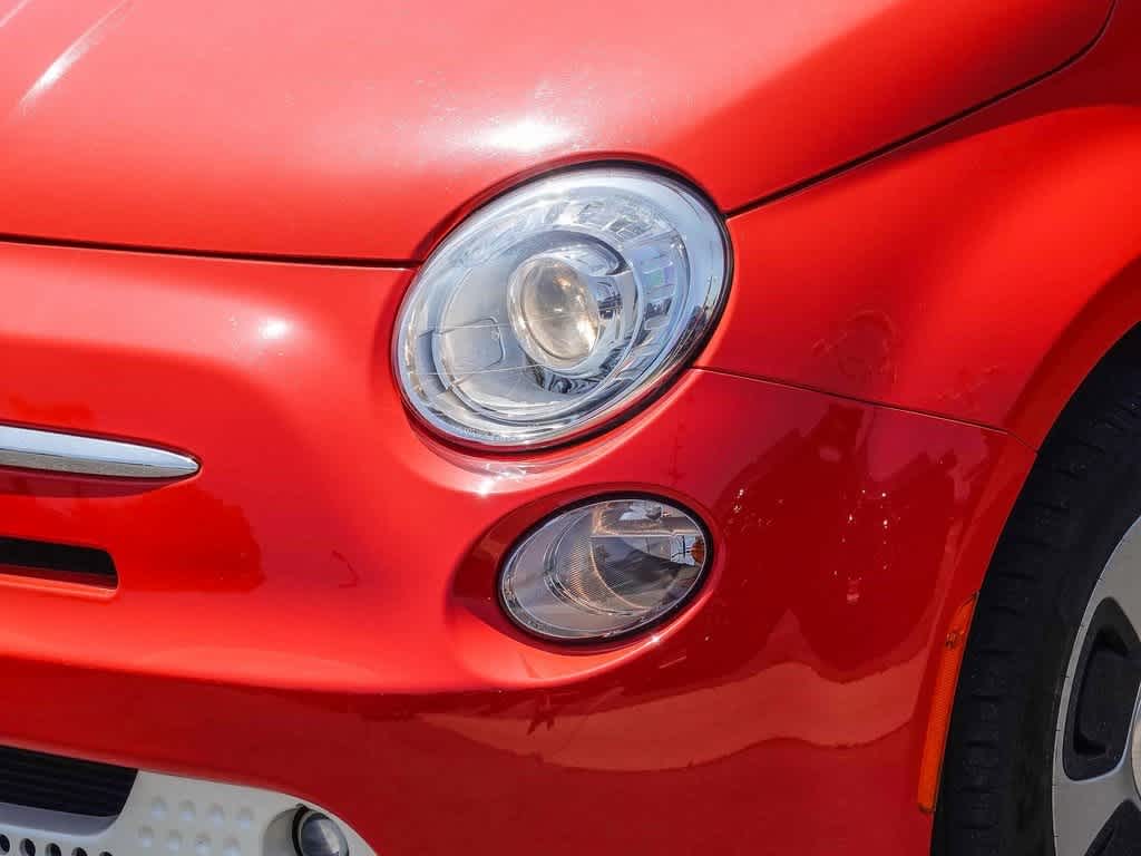 Thumbnail: 2019 Fiat 500e - 8