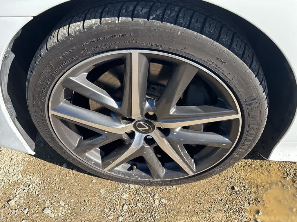 Thumbnail: 2018 Lexus GS - 2