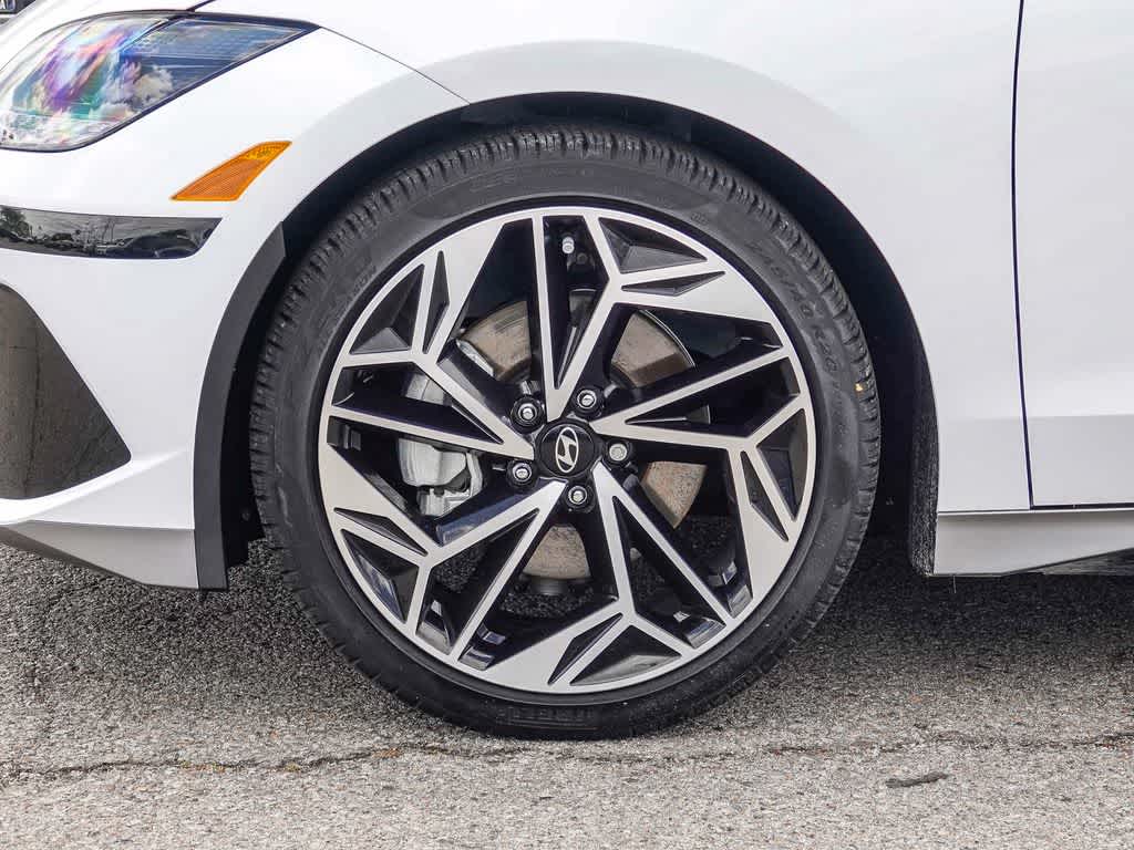 Thumbnail: 2024 Hyundai Ioniq 6 - 10