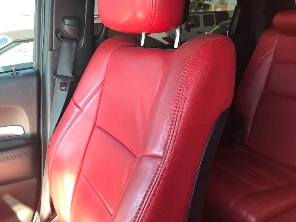Thumbnail: 2020 Dodge Durango - 8