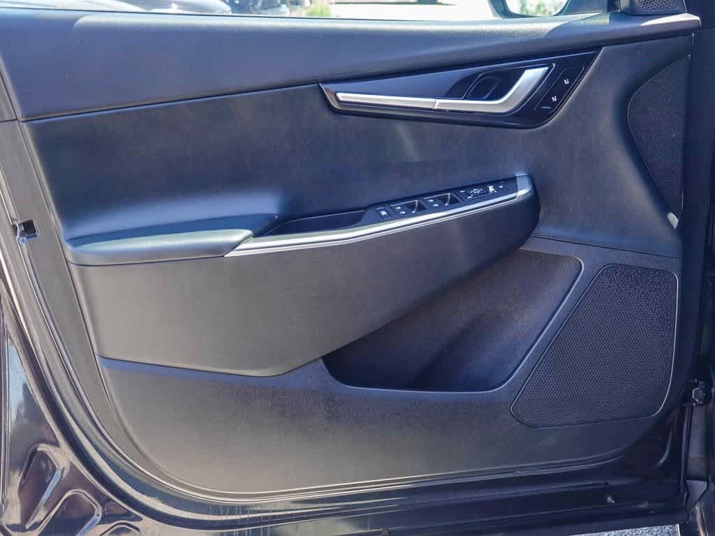 Thumbnail: 2024 Kia EV6 - 19