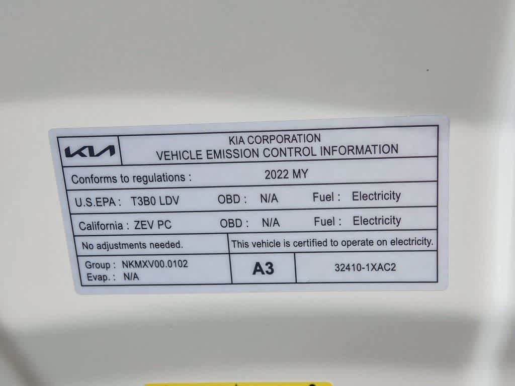 Thumbnail: 2022 Kia EV6 - 27