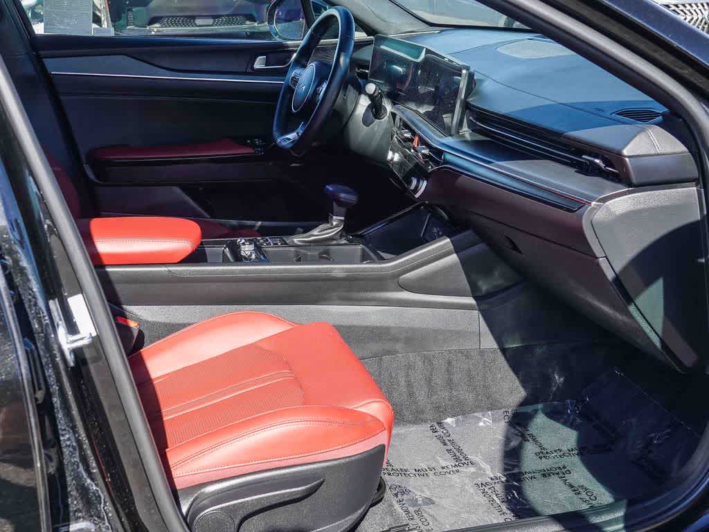 Thumbnail: 2025 Kia K5 - 12