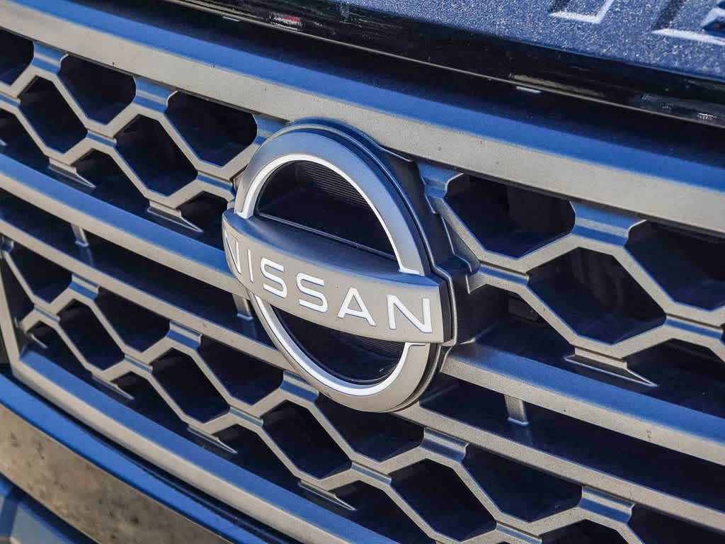 Thumbnail: 2023 Nissan Frontier - 19