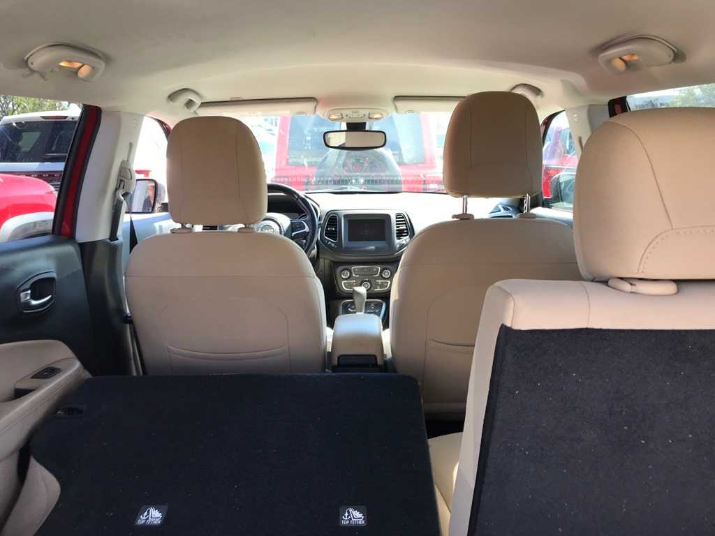 Thumbnail: 2019 Jeep Compass - 7
