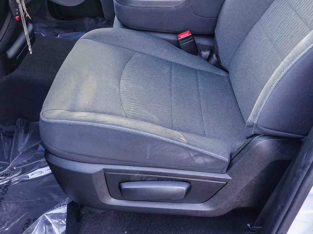 Thumbnail: 2022 RAM 1500 Classic - 20